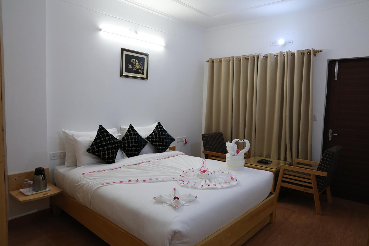 Aeradyo Inn Almora Buitenkant foto
